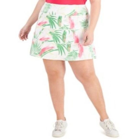 Ideology Women's Performance Laye Look Shorts Red Size XL